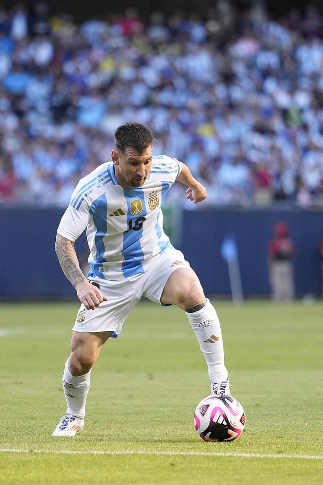 篮球火箭球员连续三场抢断上双（火箭球员三连场抢断上双）