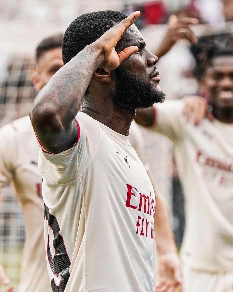 火箭末节场均31.1分&联盟第一，唯一突破30分的球队（火箭末节场均31.1分领跑联盟，唯一末节场均30+的球队）