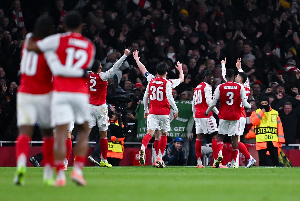 拜仁官方：于帕梅卡诺因负荷管理未进战圣保利大名单（拜仁官宣：出于负荷管理考虑，于帕梅卡诺无缘对阵圣保利名单）