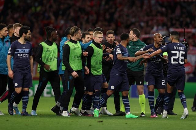 里程碑，英博后卫曹海清俱乐部赛事已出战200场（英博后卫曹海清迎来俱乐部生涯第200场）