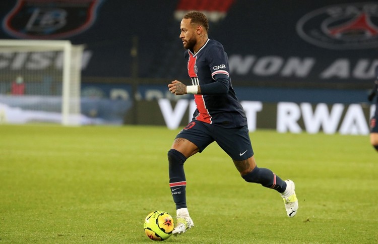 罗体：布罗佐维奇与利雅得胜利续约谈判无进展，尤文正在关注（罗马体育报：布罗佐维奇与利雅得胜利续约陷入僵局，尤文图斯密切关注）