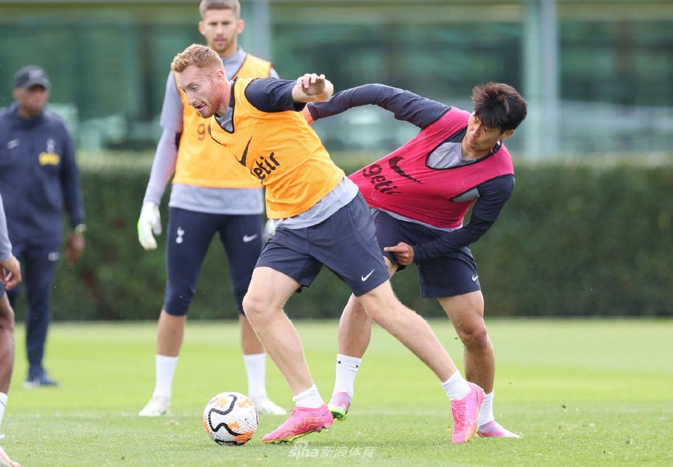 意甲第13轮裁判：科卢吹米兰vs拉齐奥，马萨吹罗马vs那不勒斯（意甲第13轮裁判安排：科卢执法米兰对阵拉齐奥，马萨执法罗马对阵那不勒斯）