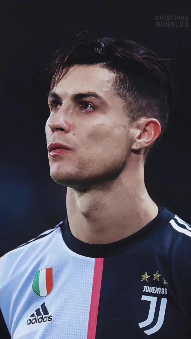 镜报：斯洛特将在48小时内与萨拉赫会面，决定后者未来走向（镜报：斯洛特将于48小时内与萨拉赫会谈，敲定其未来去向）